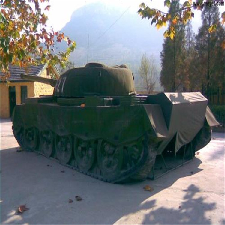 金门大型充气坦克